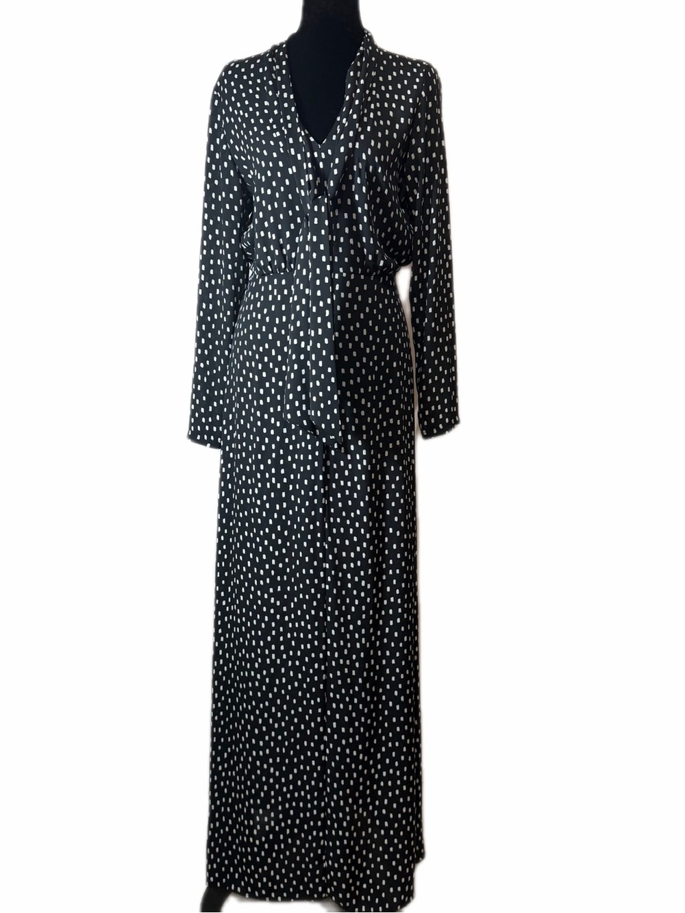 BCBG Max Azria Alicha Dress Size 02